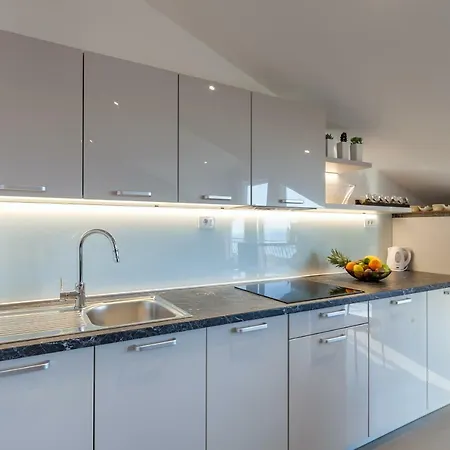 Solmar Apartman *