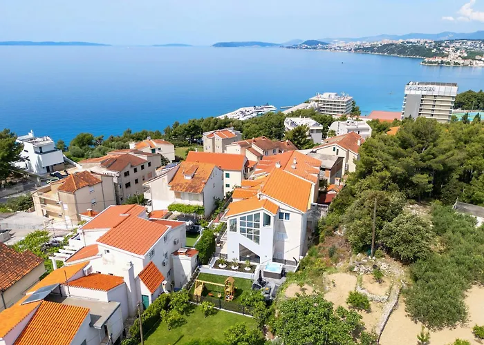 Apartament Solmar *