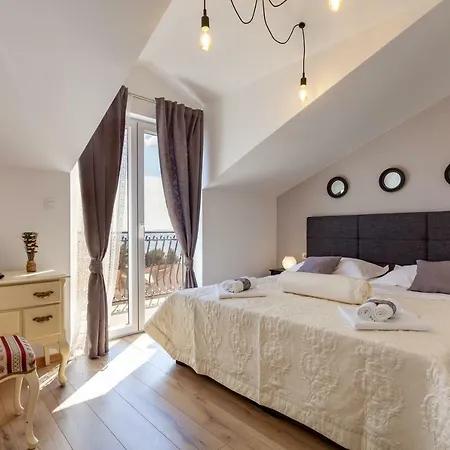 Solmar Apartman *
